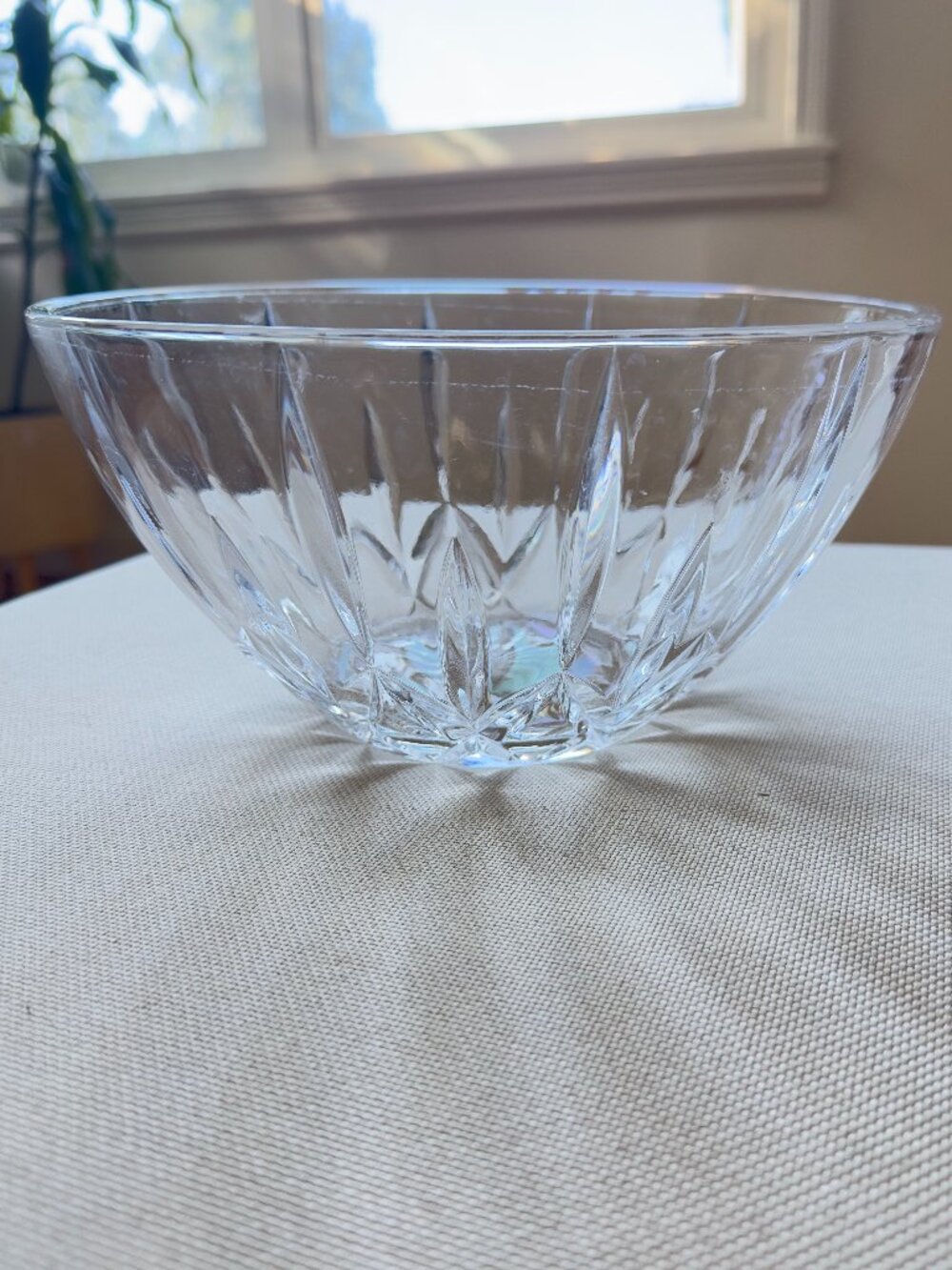 Vintage Cut Glass Serving Bowl / Fruit Bowl 9” Diameter